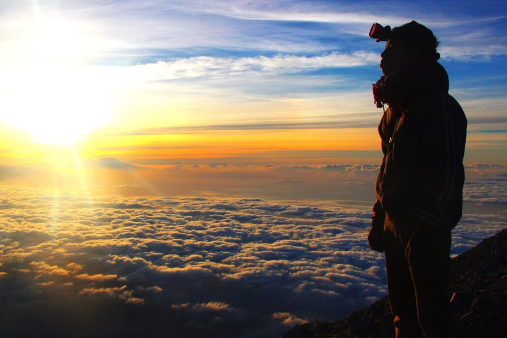 solo traveling ke Gunung Semeru.